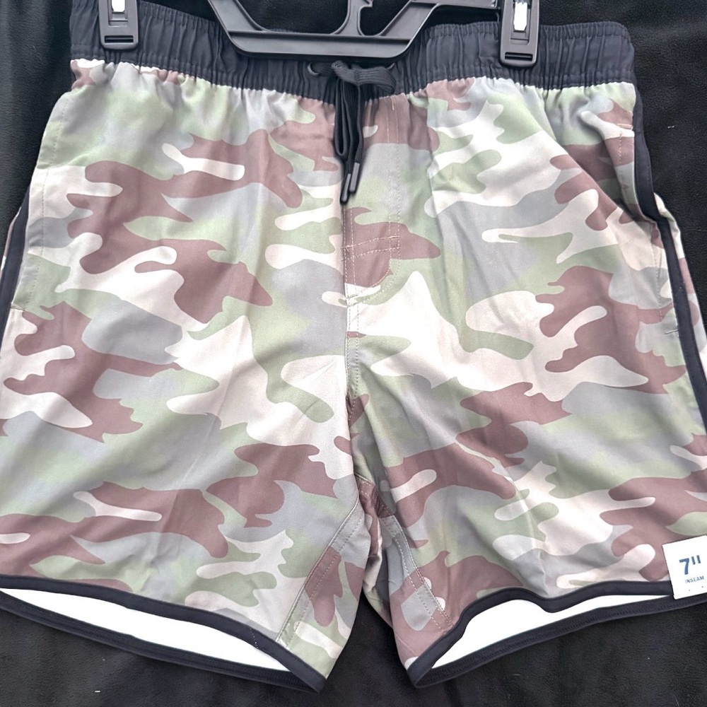 George Men’s 7” Inseam Camo Athletic Shorts | Quick Dry Above The Knee (S) NWT